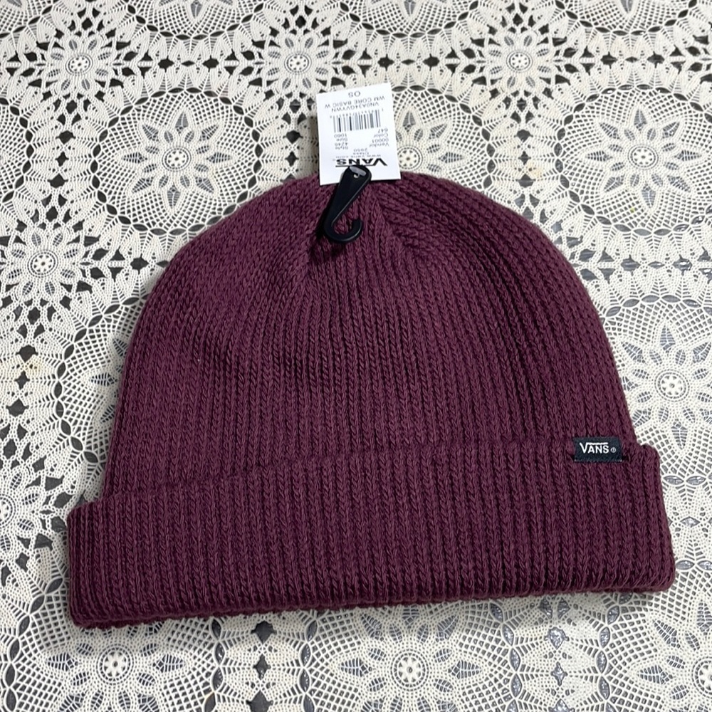 Vans core basic plum beanie purple hat winter